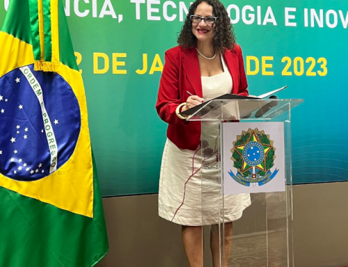 Luciana Santos assume Ministério de Ciência e Tecnologia e destaca importância da área
